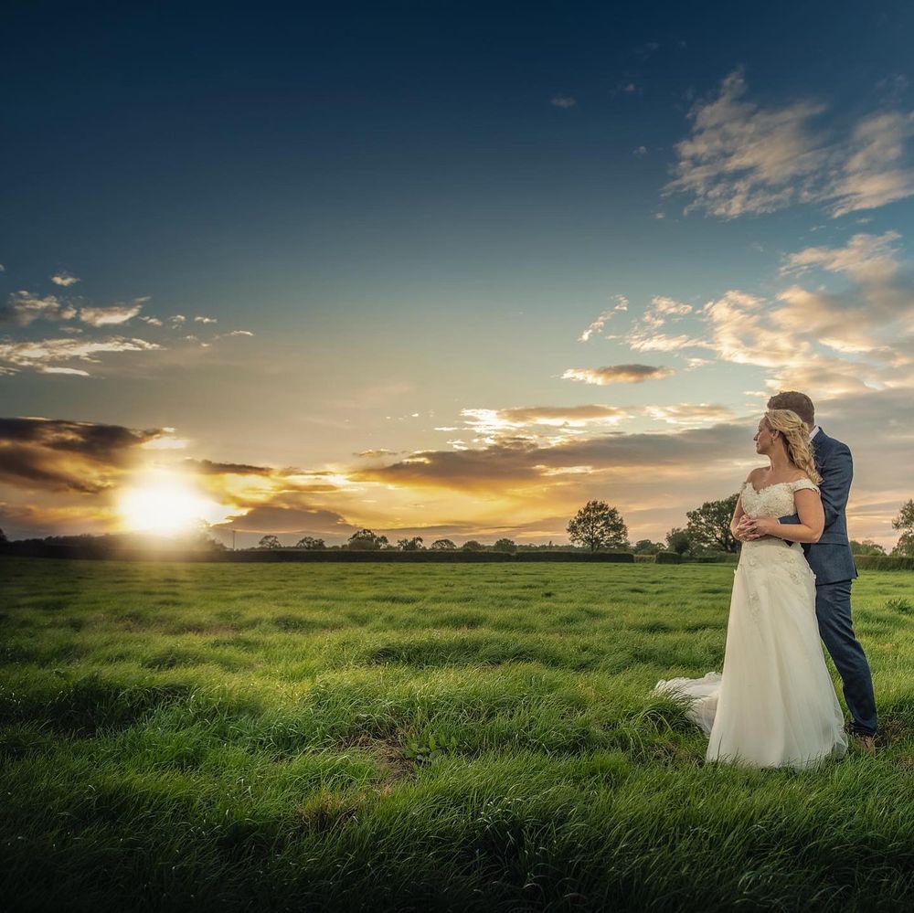 Stanford Farm Wedding Venue Sunset portrait