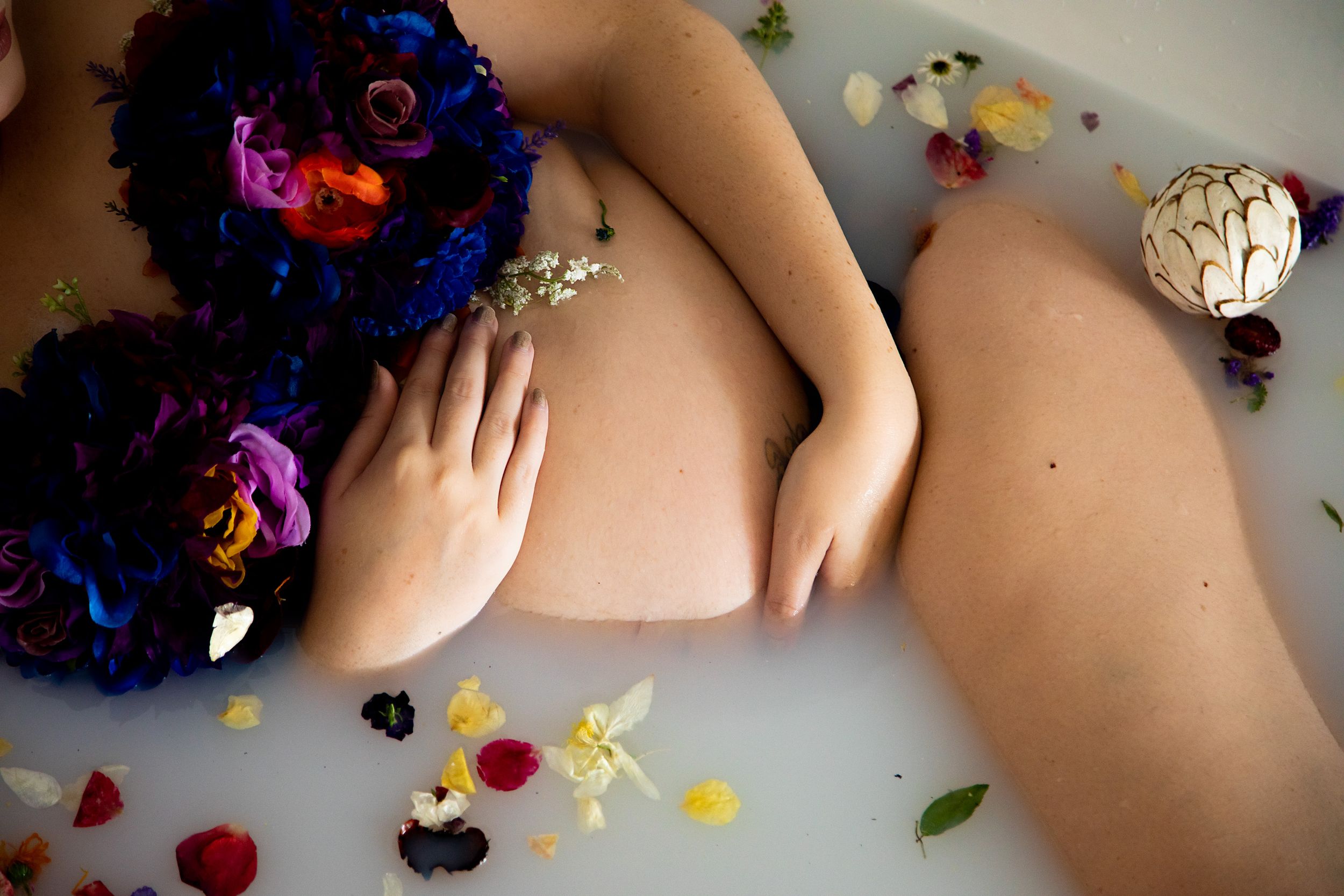Maternity milk bath