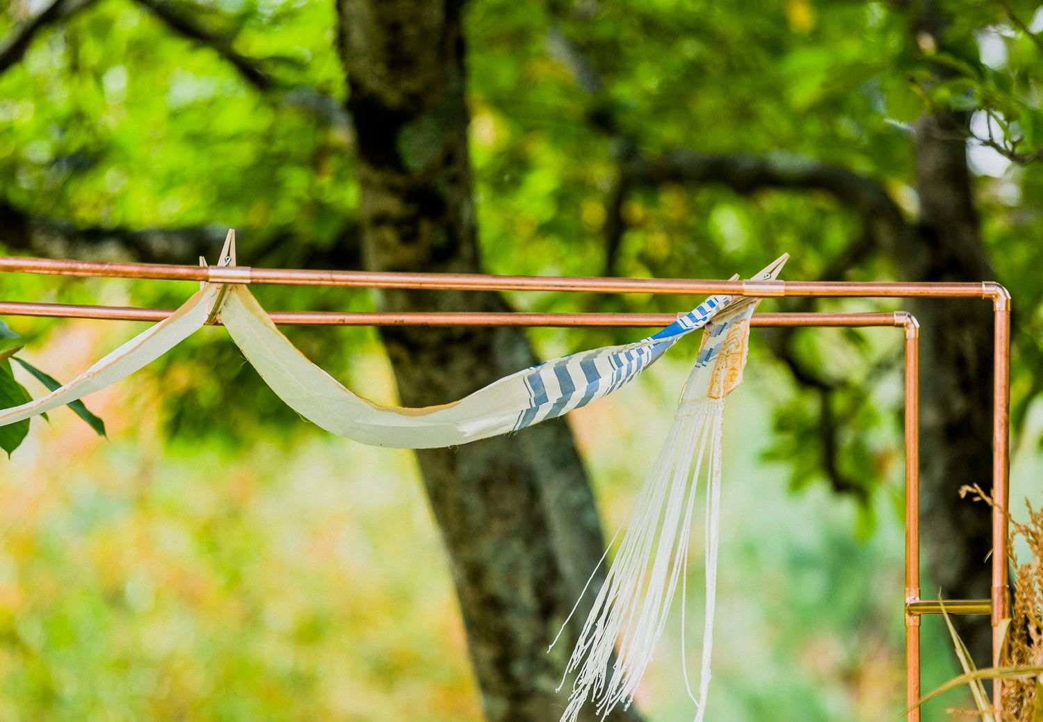 jewish wedding ceremony outdoors