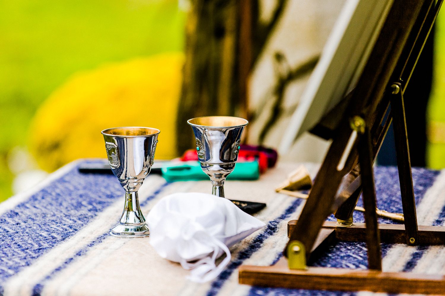 jewish wedding ceremony outdoors