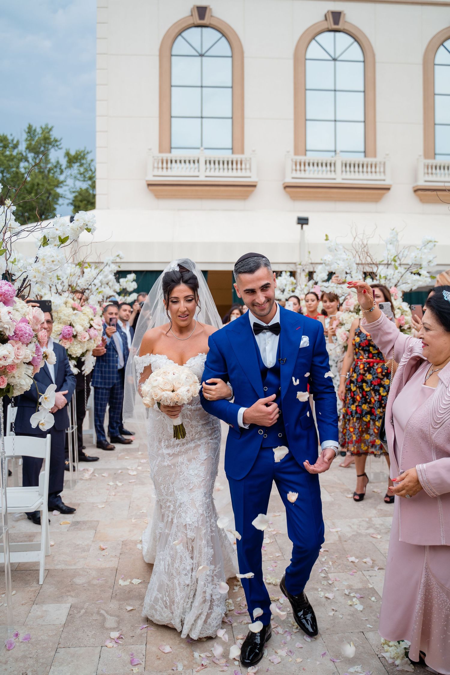 Bukharian wedding, Chuppah Ceremony at The Leonards Palazzo, great neck, jewish wedding photographer by benjamin kohen