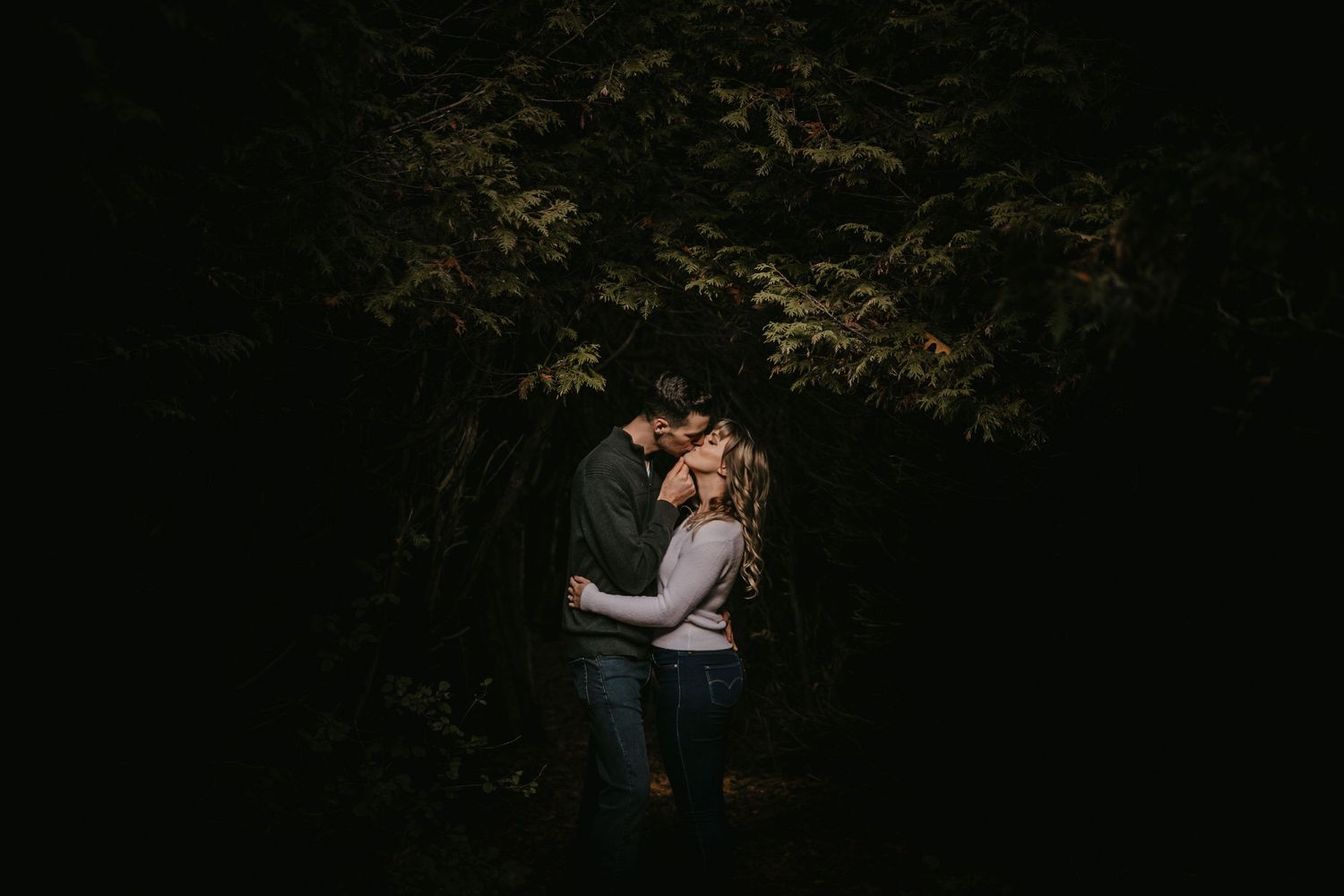 Fall engagement photos at Fanshawe Conservation Area London Ontario by photographer Shawn Van Daele