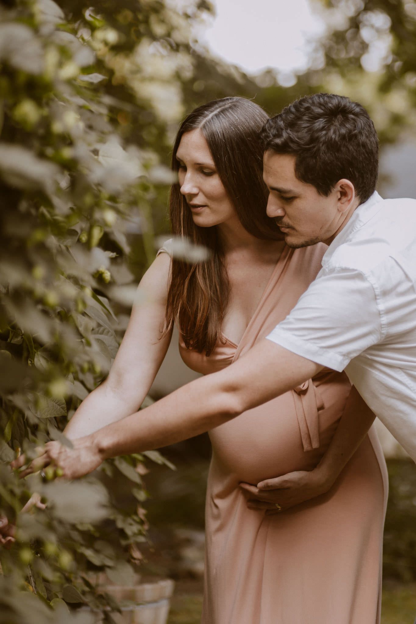 natural pregnancy pictures