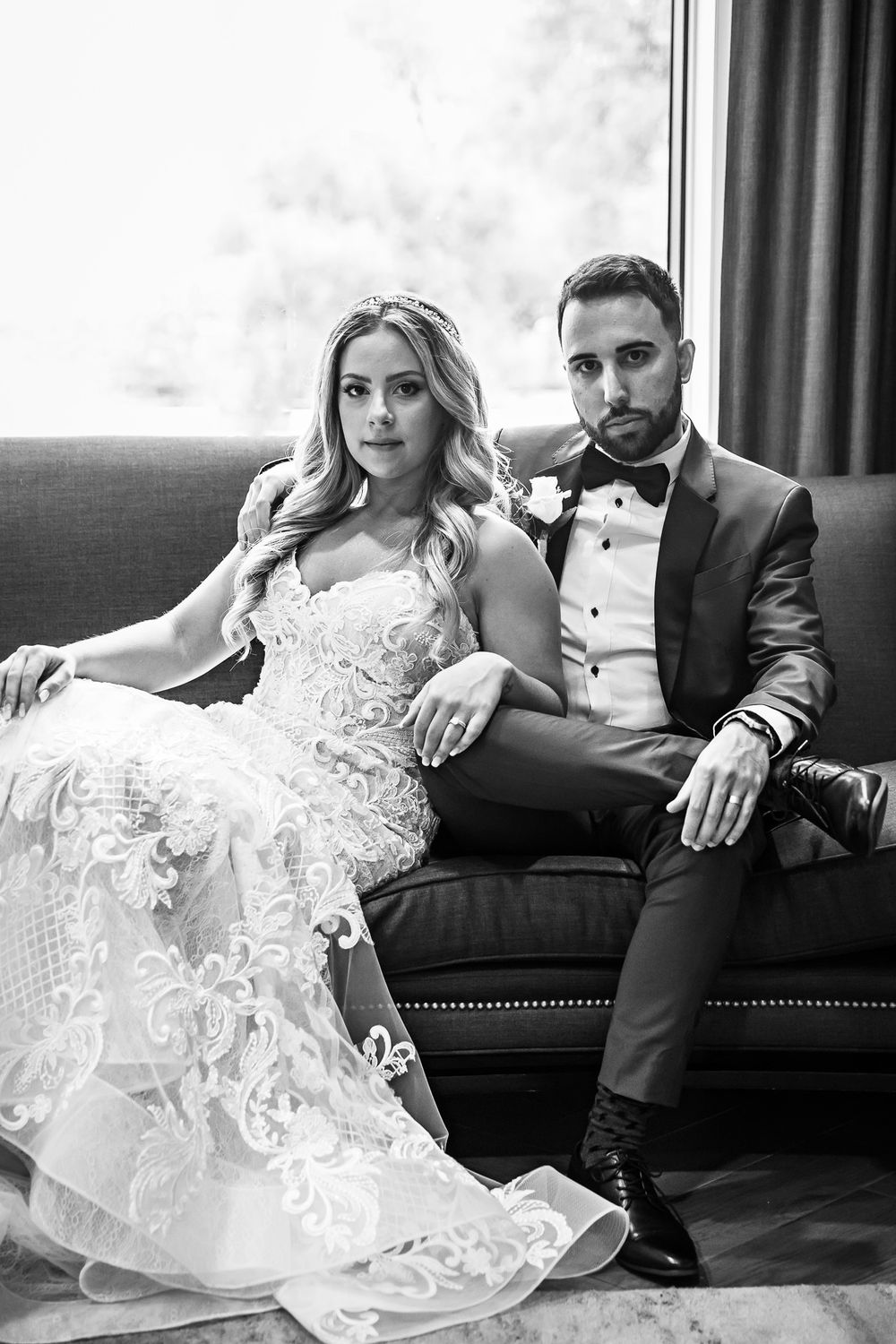 Cute and quirky little wedding in Schomberg and Arlington Estate by photographer Shawn Van Daele
