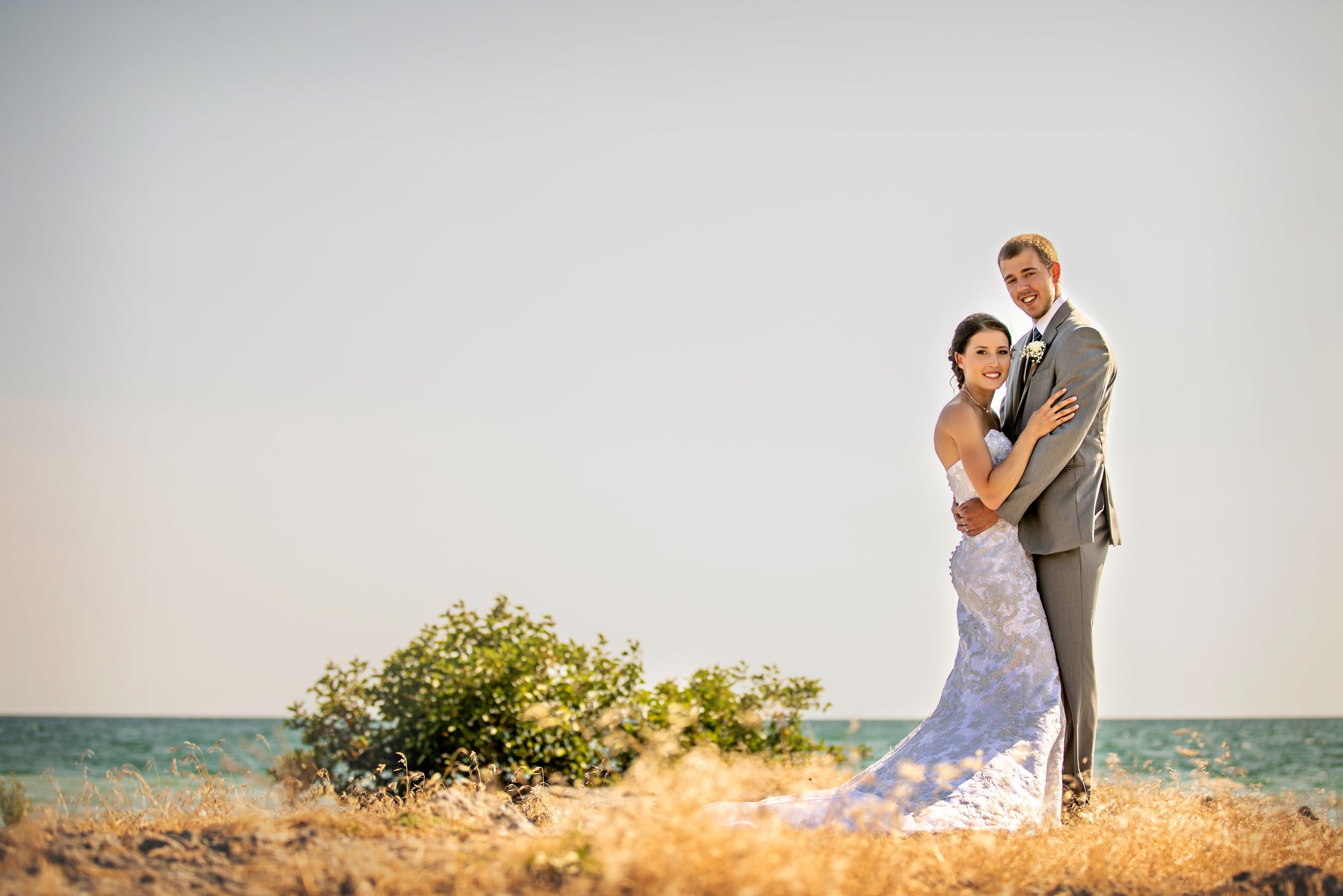Rustic Farmhouse Backyard Wedding Photos by London Ontario Photographer Shawn Van Daele