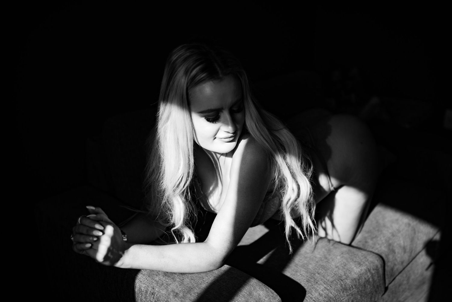 bridal boudoir, boudoir christchurch, christchurch boudoir, boudoir, new zealand, feminine portraits