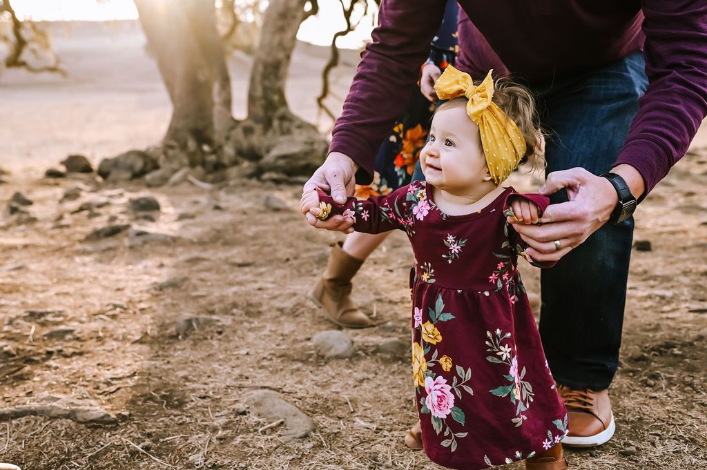 How to prepare your children for a Sonoma County photography session- dos and don'ts, how to dress, and what to know!