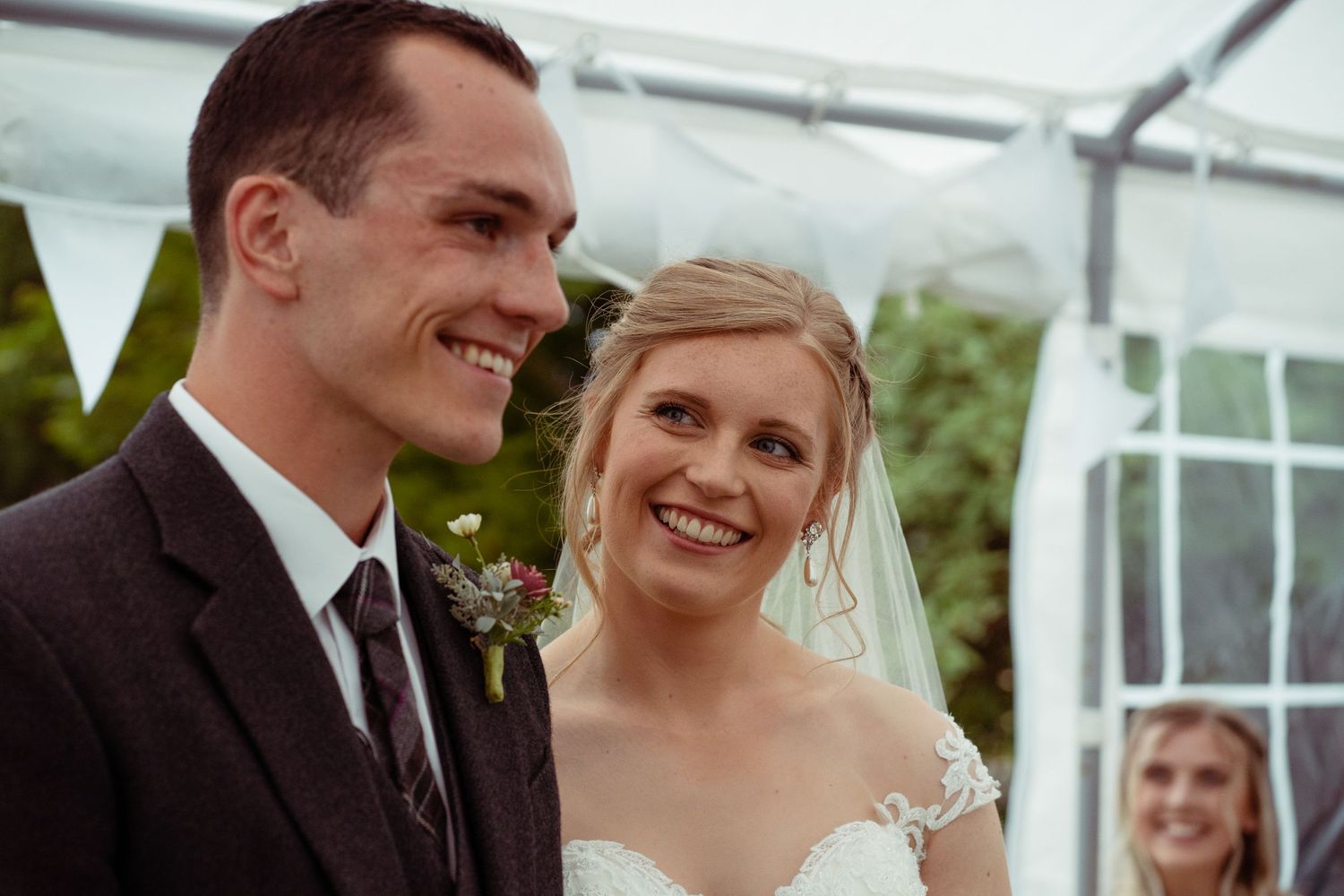 Intimate Backyard Microwedding Photography