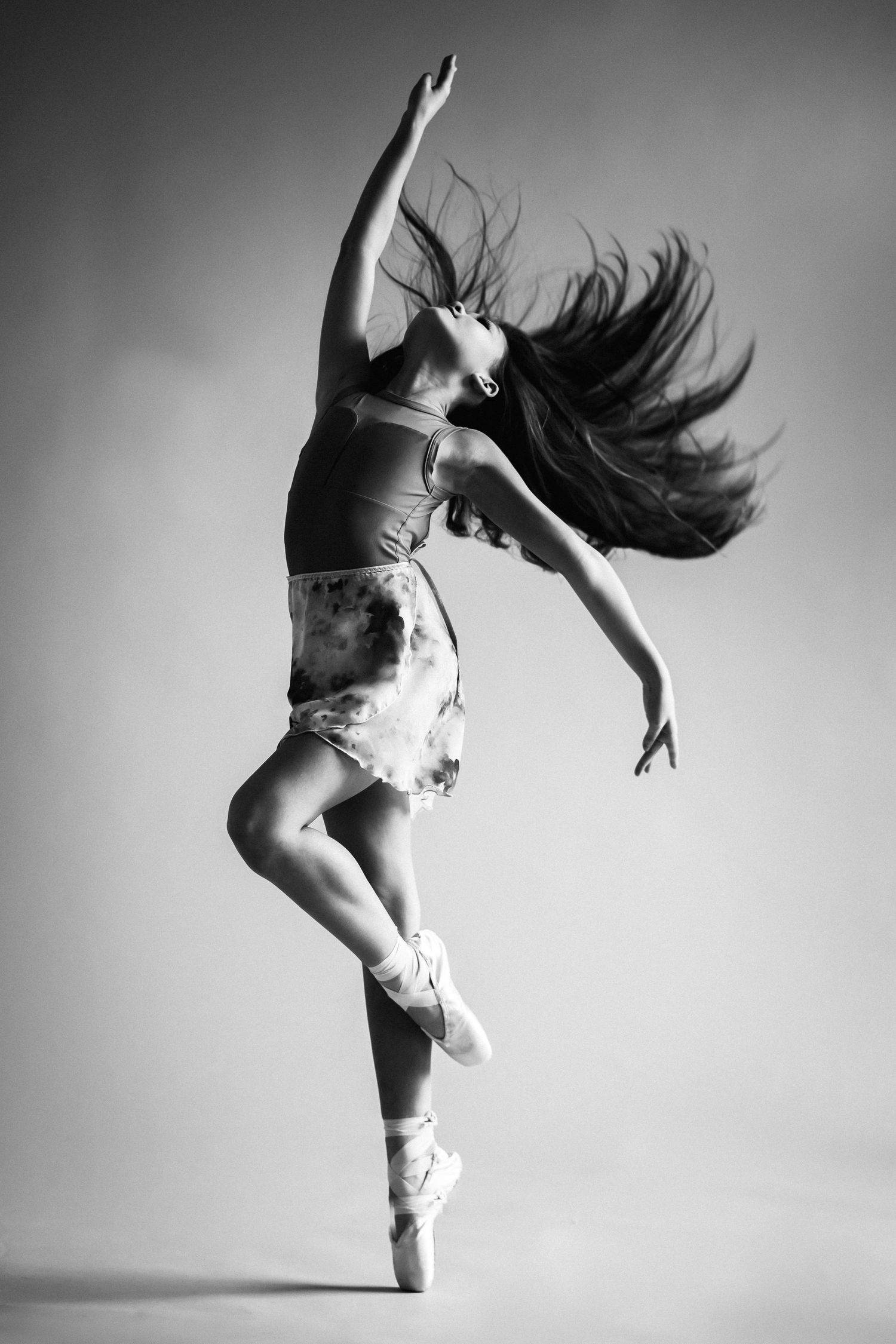 chicago ballerina photography, black and white photography, dancer
