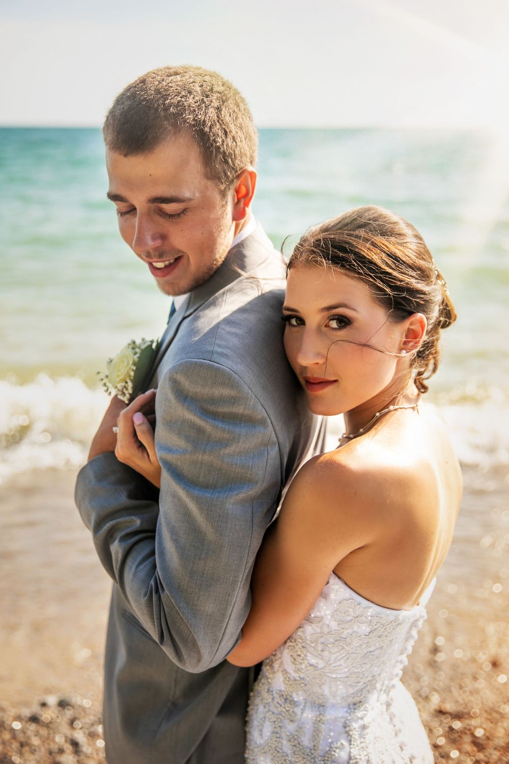 Rustic Farmhouse Backyard Wedding Photos by London Ontario Photographer Shawn Van Daele