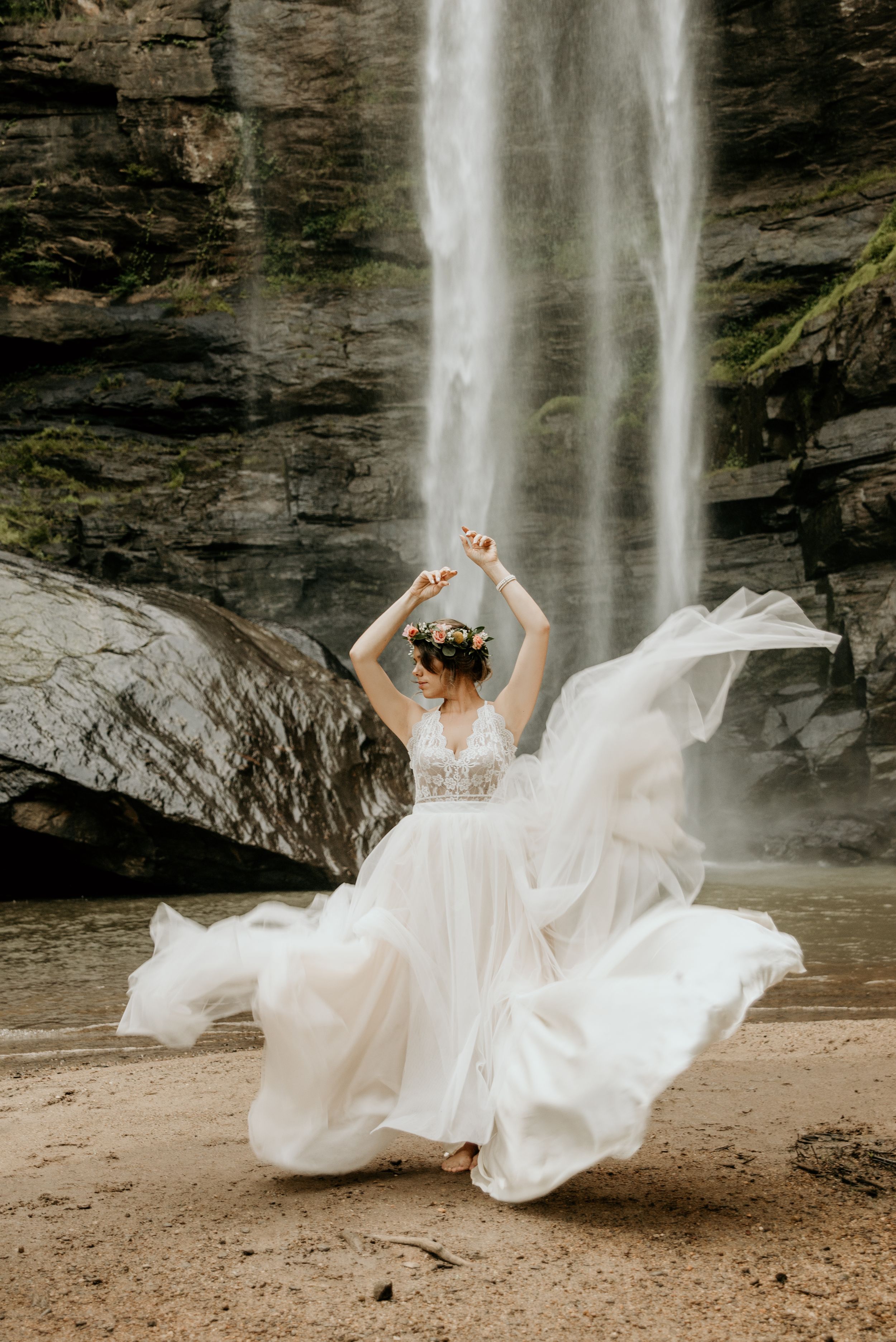 Adventure Elopement Photographer Taccoa Falls Georgia