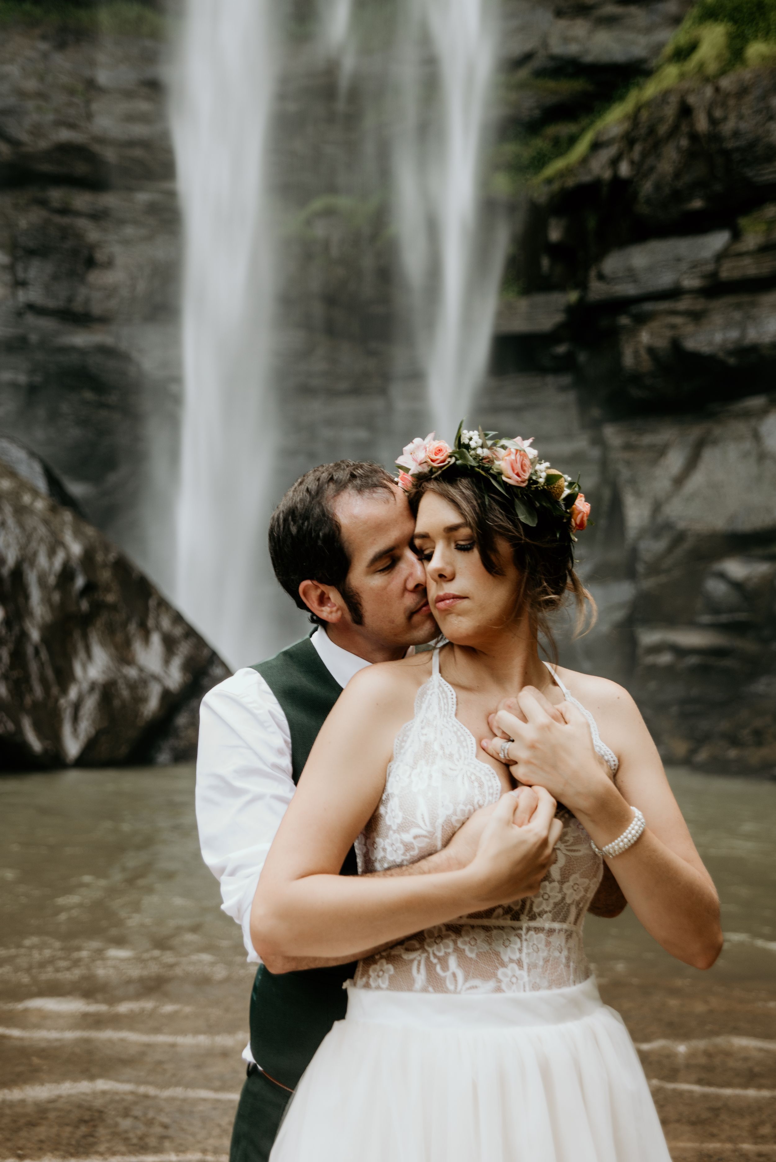 Adventure Elopement Photographer Taccoa Falls Georgia