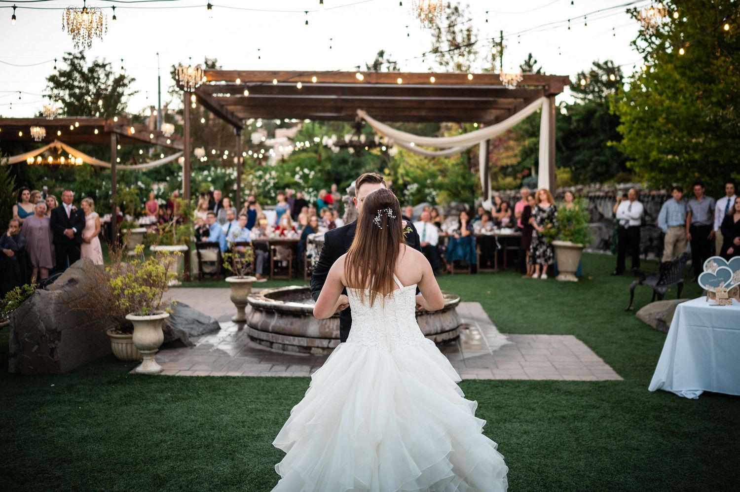 Reno Wedding Photography Las Cascadas Wedding Venue Bride Groom First Dance Derek Palmer Creative Media