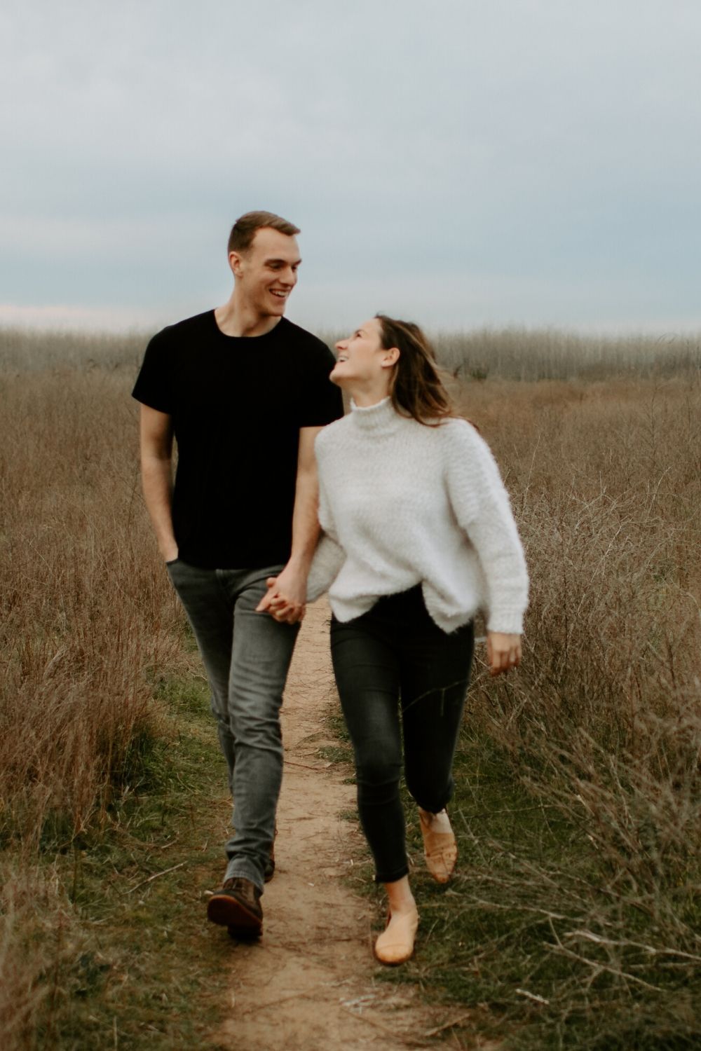 couples and engagement photo shoot ideas