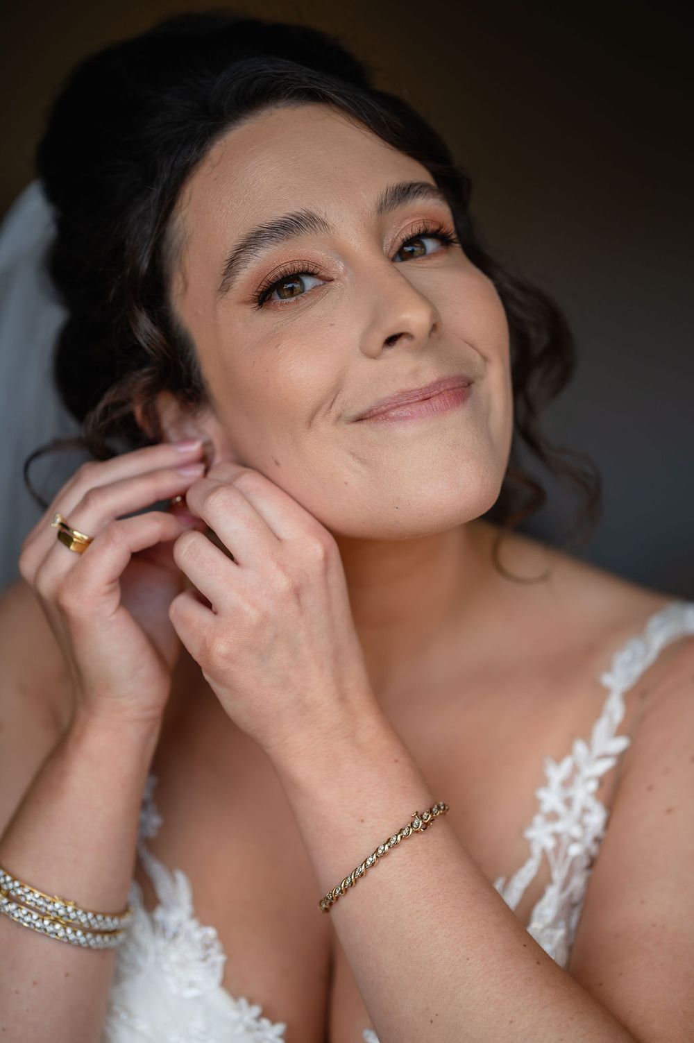 Bride getting ready the Firehouse Chicago wedding venue