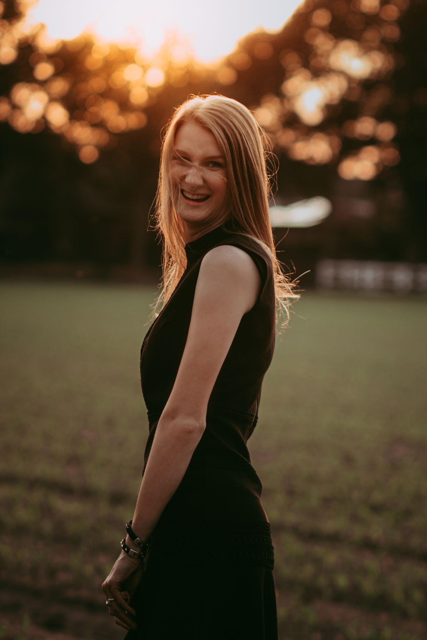 Chloë & Jordan | Portretshoot Helmond NB » Eline Spee Fotografie