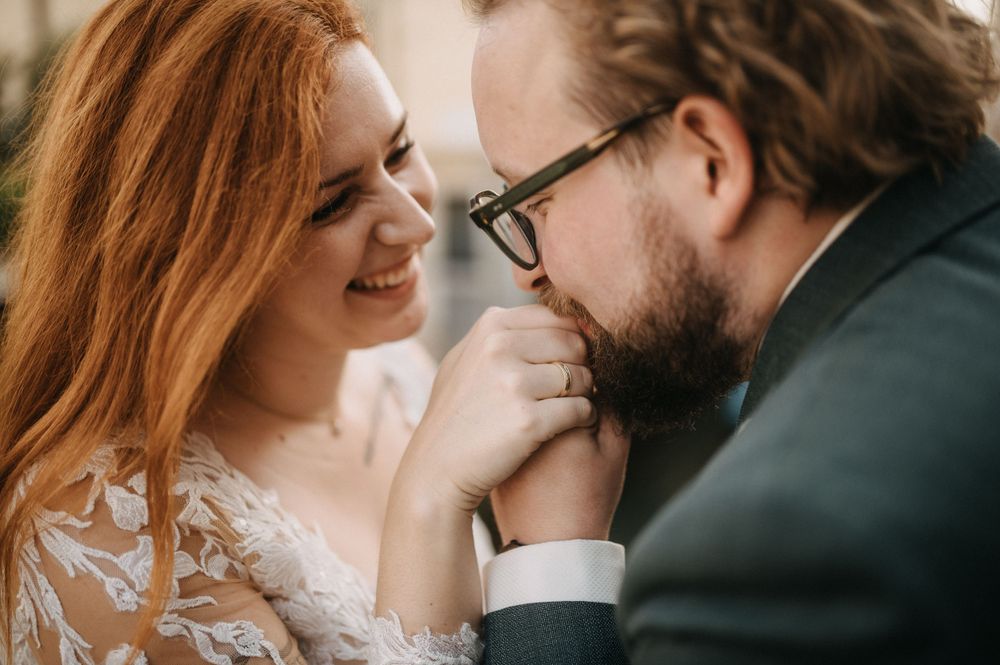 An intimate wedding portrait moment captured in Venice's historic setting.