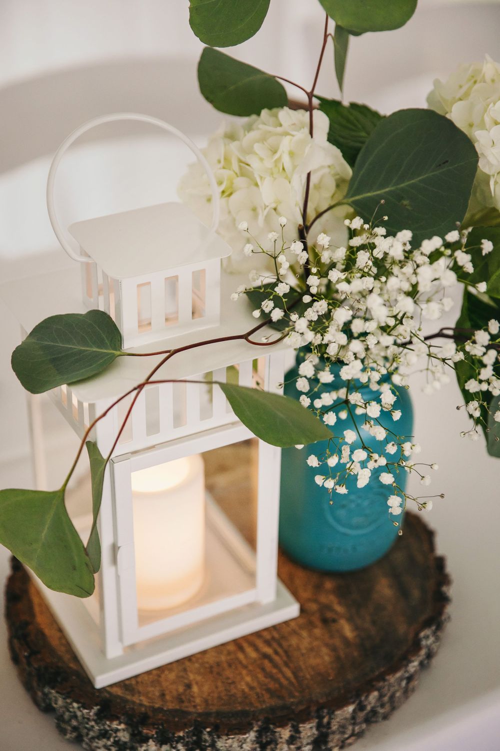 Rustic Farmhouse Backyard Wedding Photos by London Ontario Photographer Shawn Van Daele