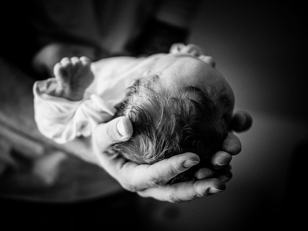 Babyfotos Newborn Fotos Homestory Fotoshooting Bochum Recklinghausen Herne Witten Hattingen NRW