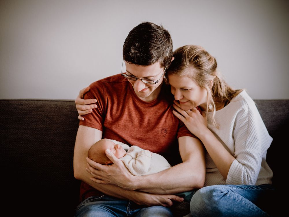 Babyfotos Newborn Fotos Homestory Fotoshooting Bochum Recklinghausen Herne Witten Hattingen NRW