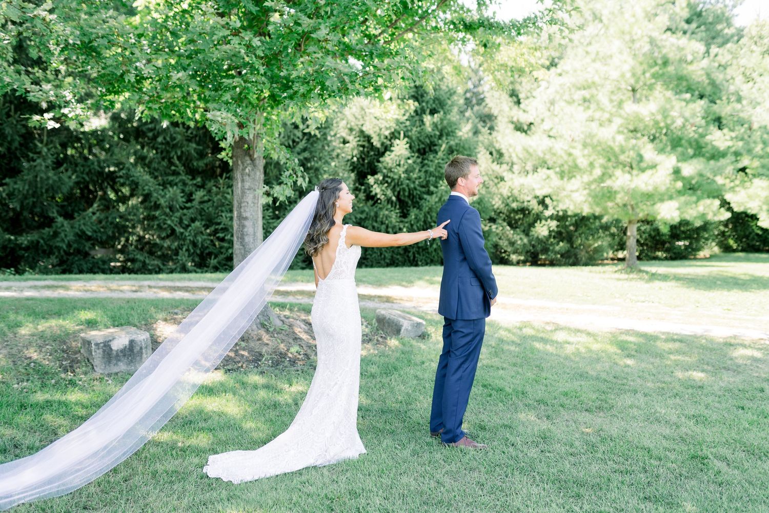 First look wedding photos at Prairie Moon Winery in Ames, Iowa
