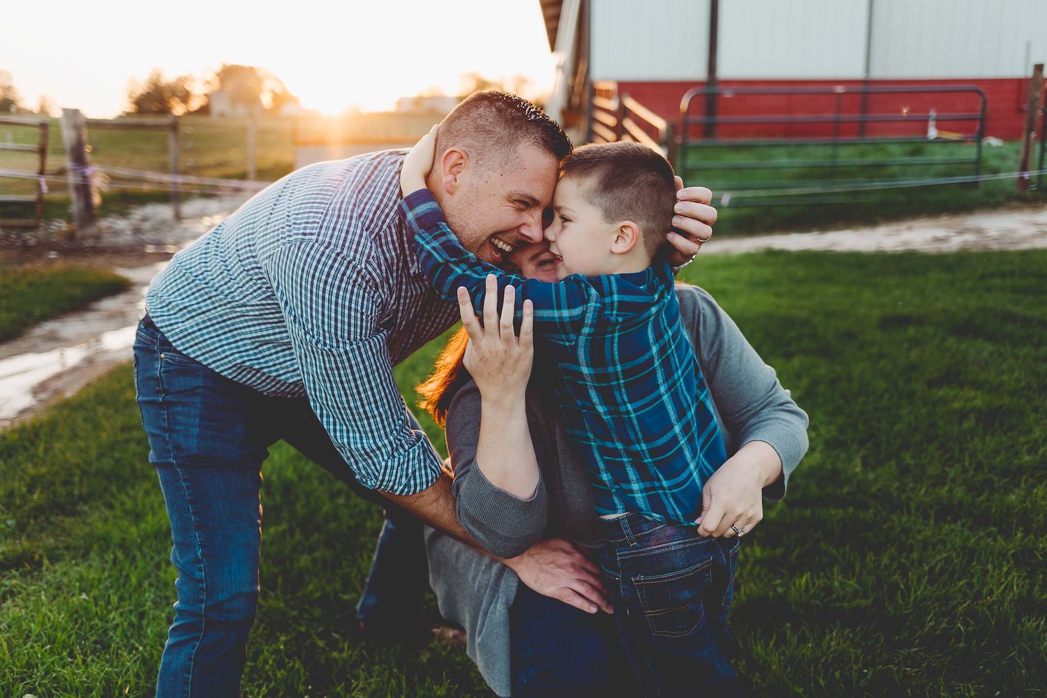 Family Photographer Sussex, Hartland, Milwaukee, Pewaukee, Oconomowoc, WI