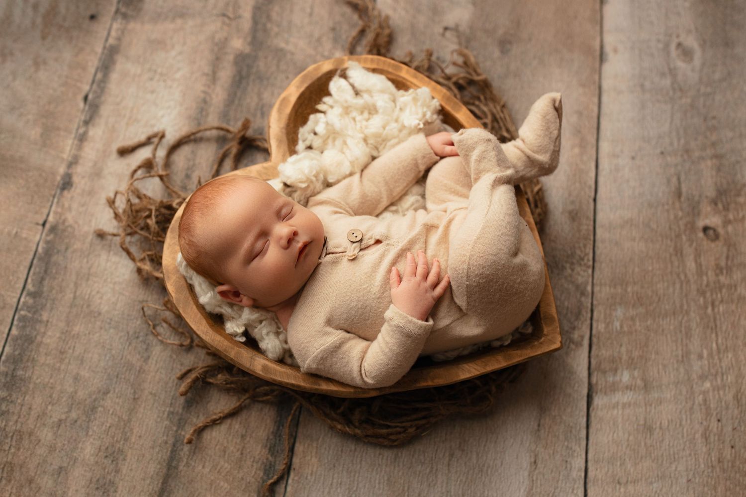 avon newborn photographer