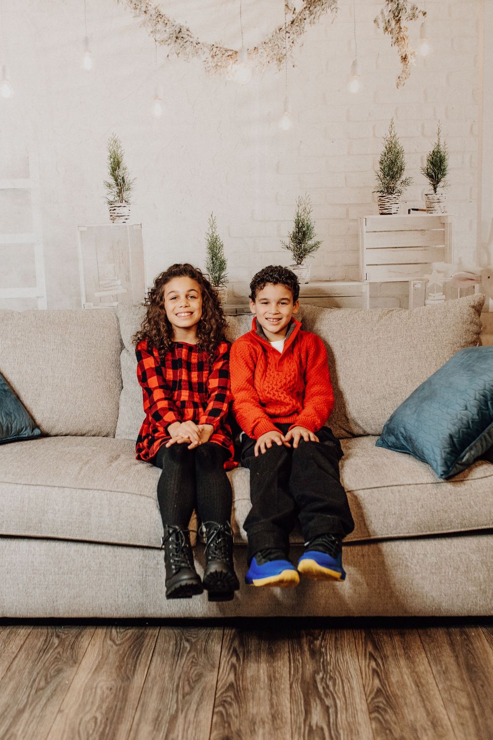 family Christmas Holiday photography buffalo bound and branch