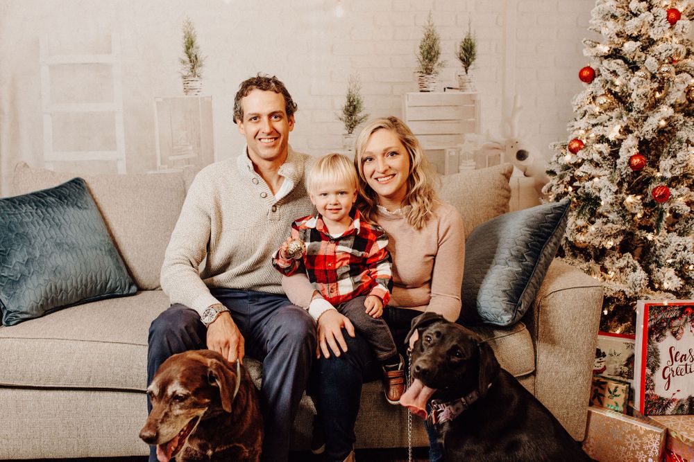 family Christmas Holiday photography buffalo bound and branch