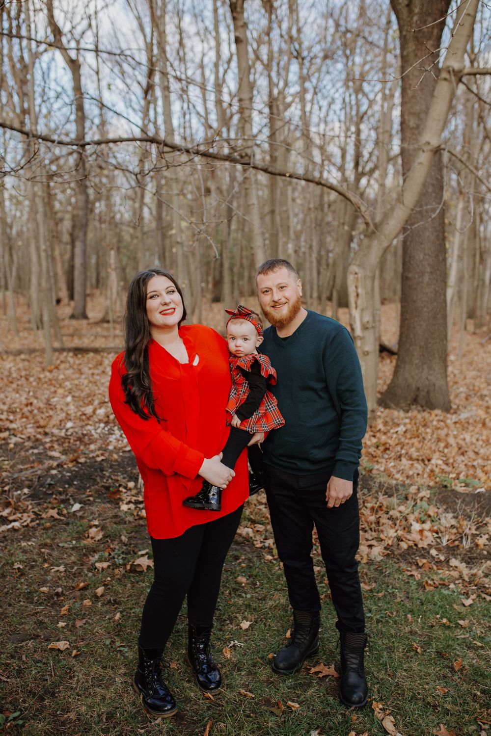 family Christmas Holiday photography buffalo bound and branch
