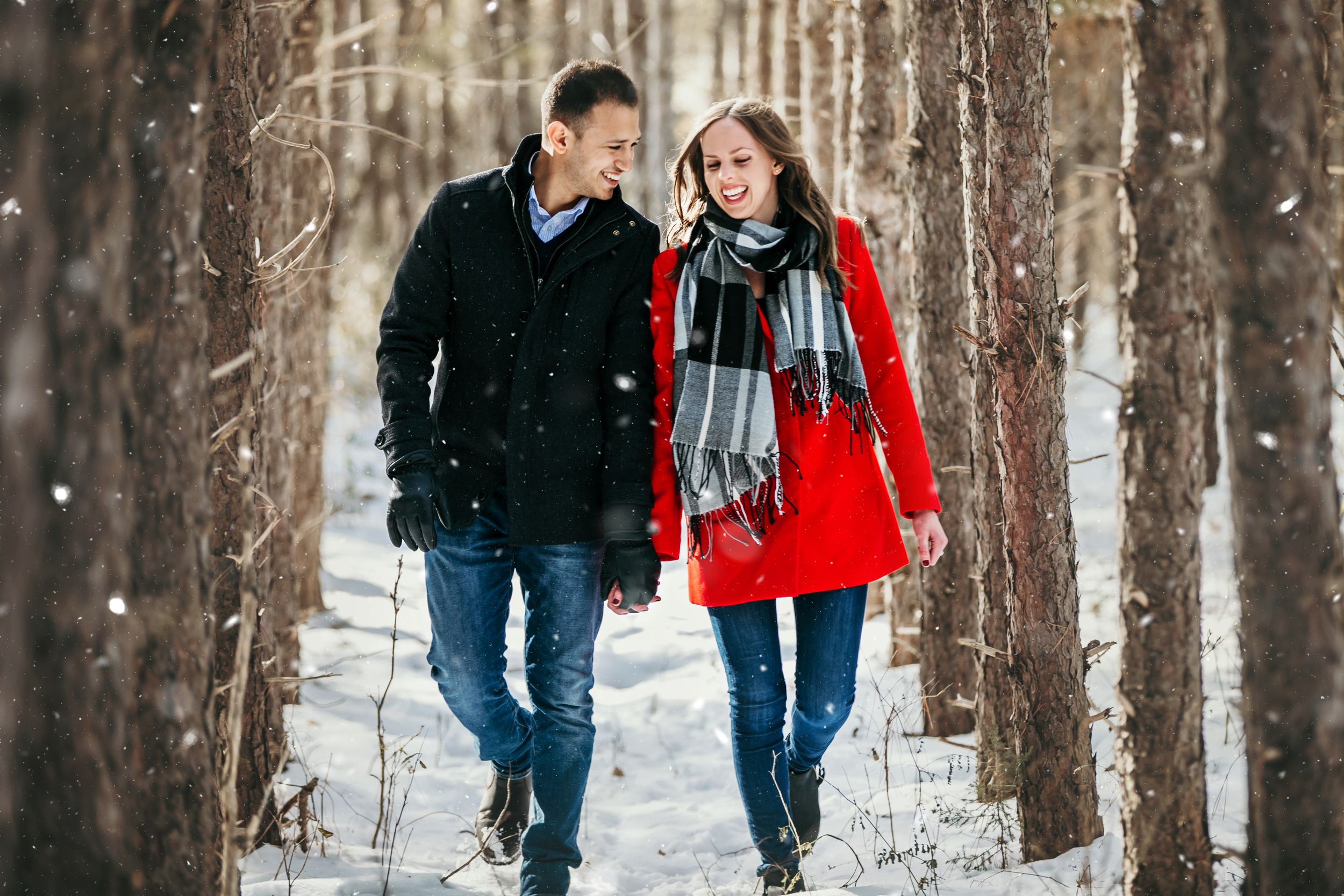 Winter Engagement Photos at Fanshawe Conservation Area London