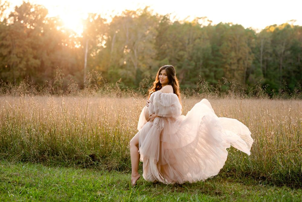 hampton roads maternity photographer, professional maternity photos, maternity portrait studio