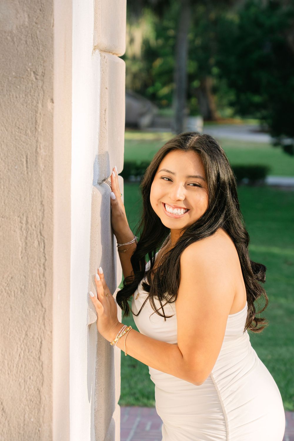A senior session full of charm on the shores of Jekyll Island