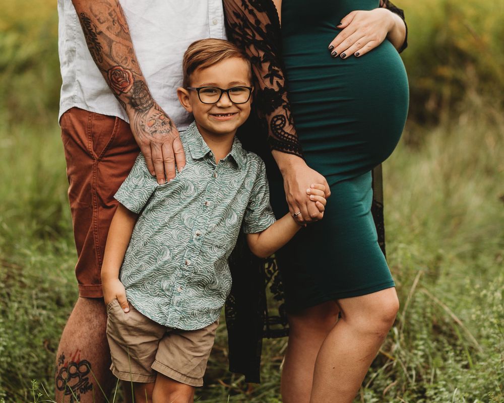 Big Brother in Maine Maternity Photo
