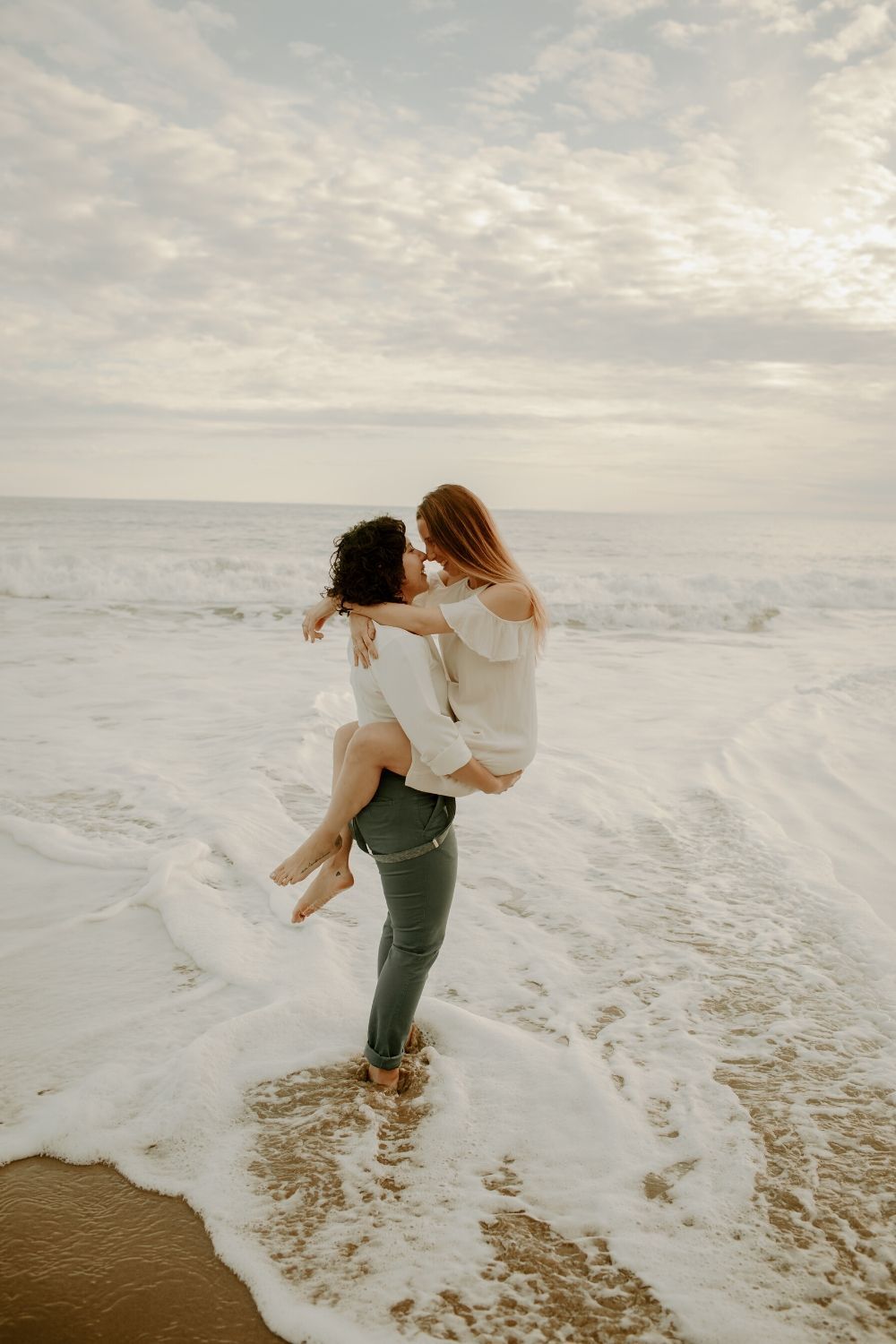 couples and engagement photo shoot ideas