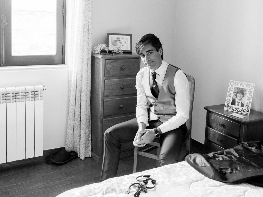 Casamento em Caminha Preparação do noivo OnRock Photography