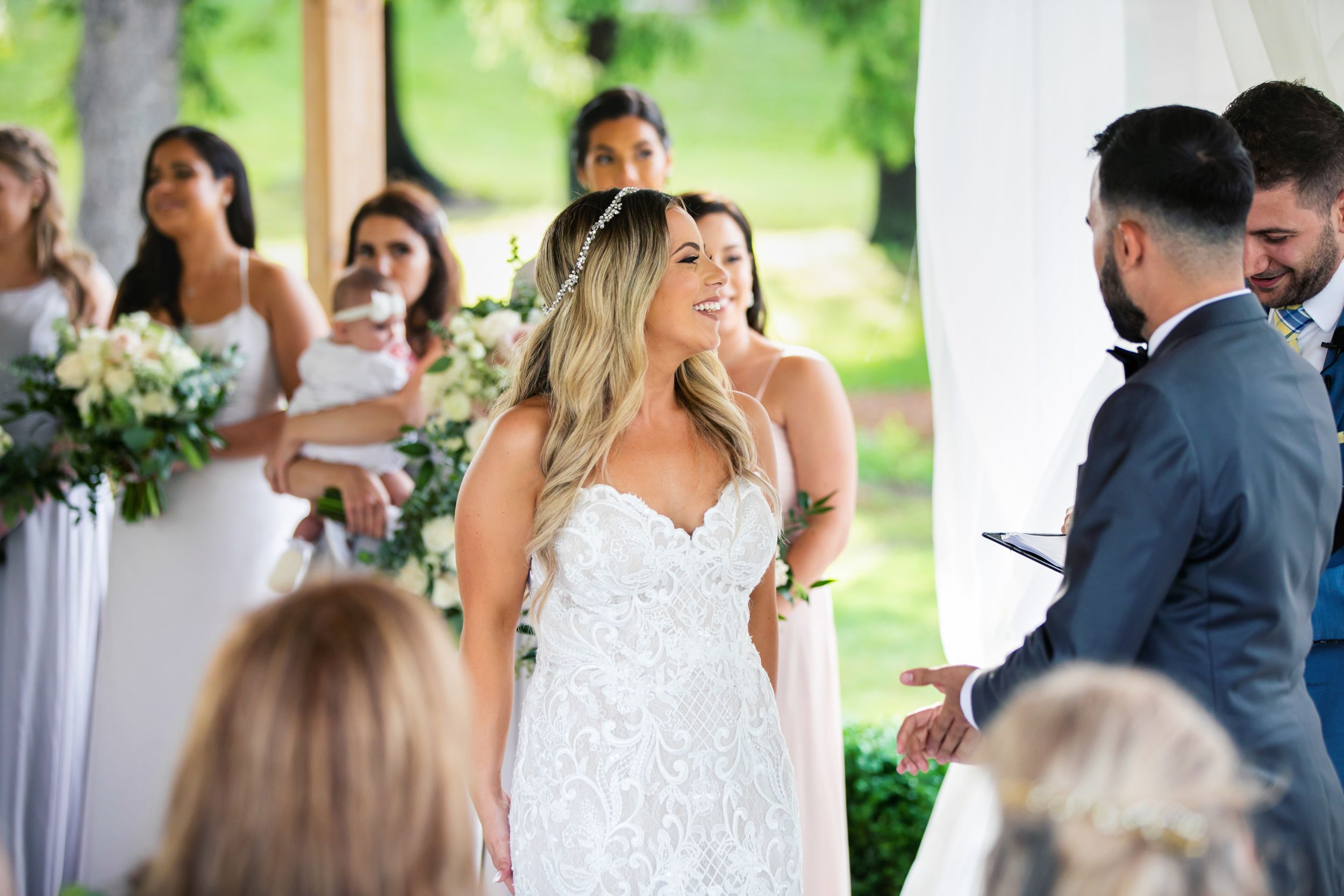 Cute and quirky little wedding in Schomberg and Arlington Estate by photographer Shawn Van Daele