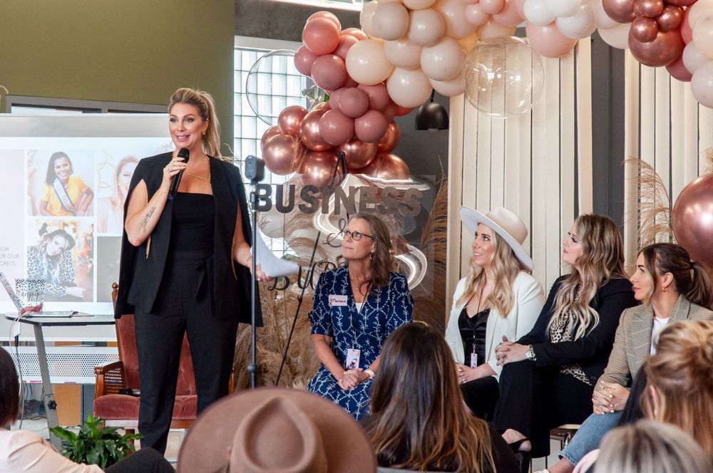 Business & Bubbly Marketing Mini-Conference Event