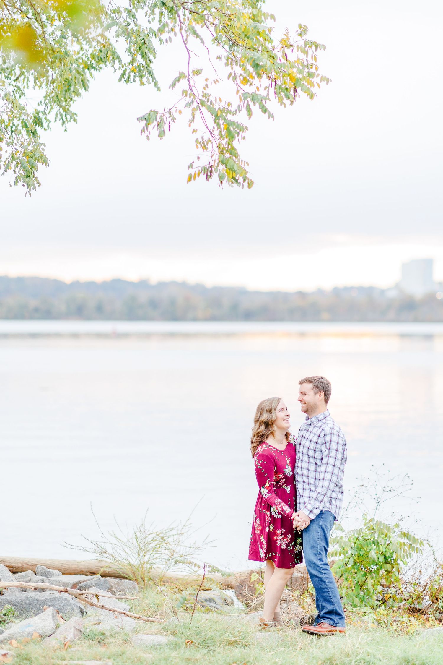 OLD TOWN ALEXANDRIA ENGAGEMENT PICTURES