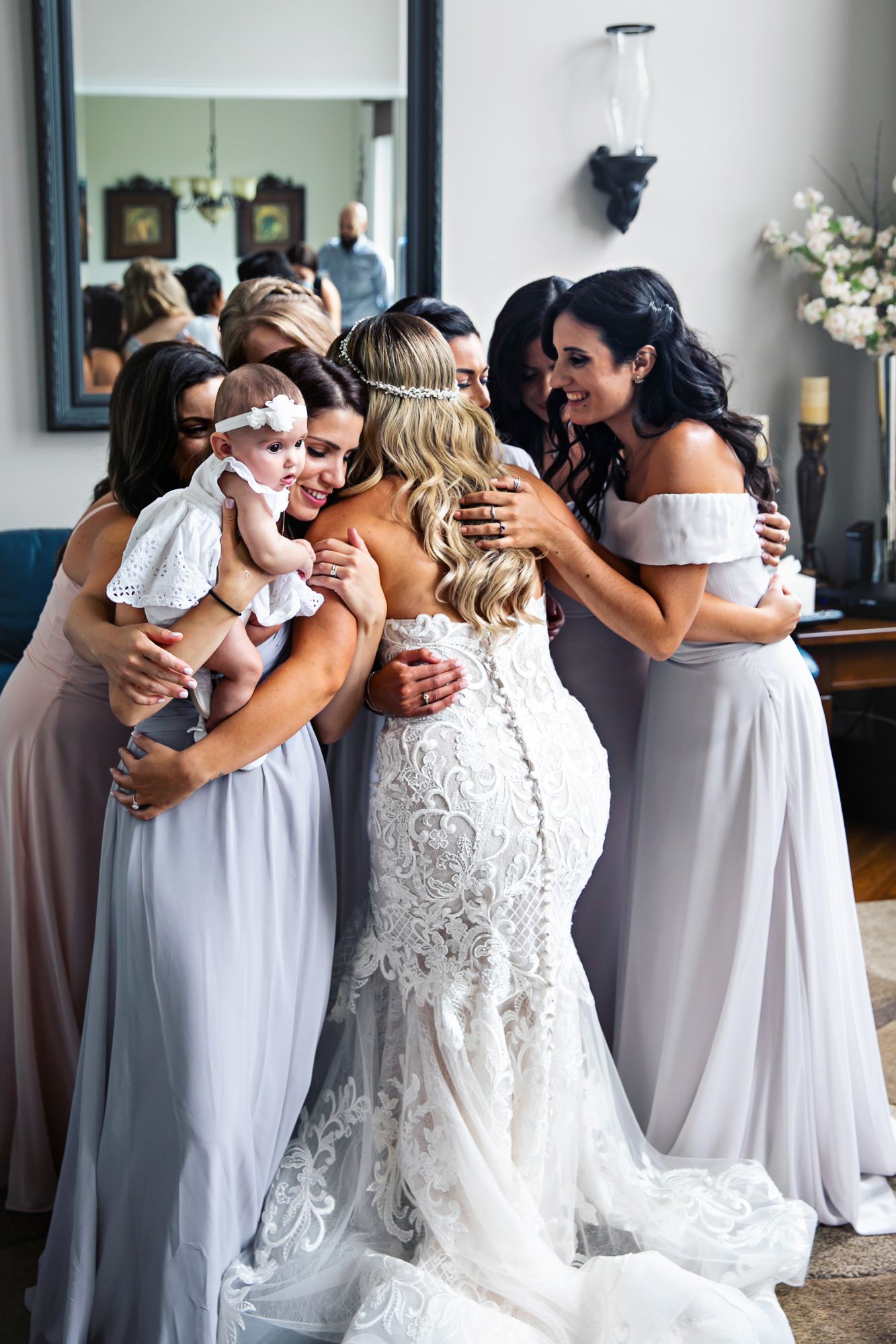 Cute and quirky little wedding in Schomberg and Arlington Estate by photographer Shawn Van Daele
