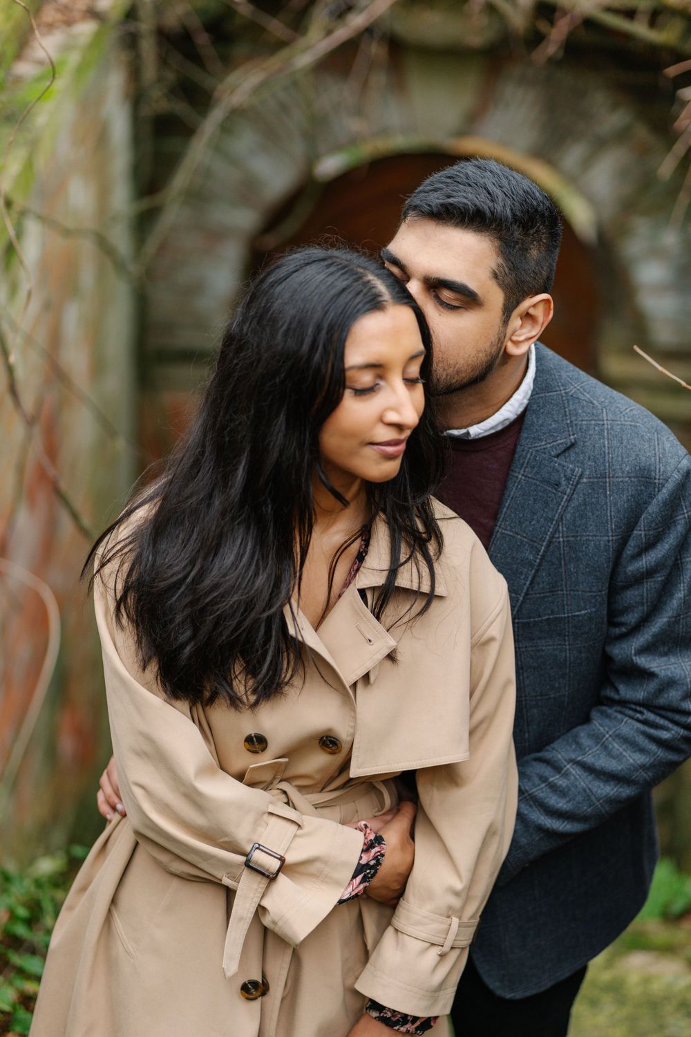 Indian pre wedding photoshoot at Hampstead Heath Gardens and Pergola