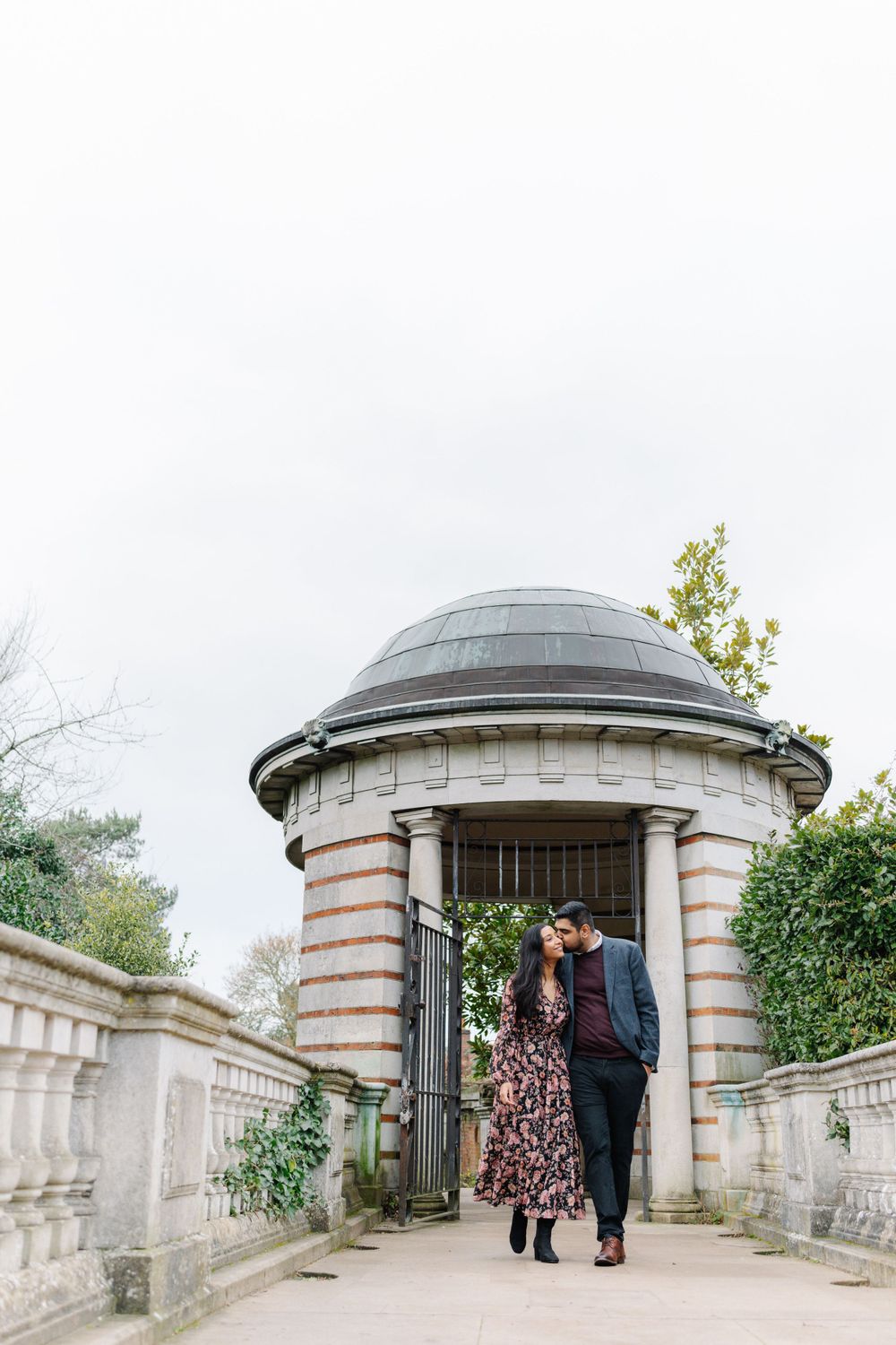 Indian pre wedding photoshoot at Hampstead Heath Gardens and Pergola