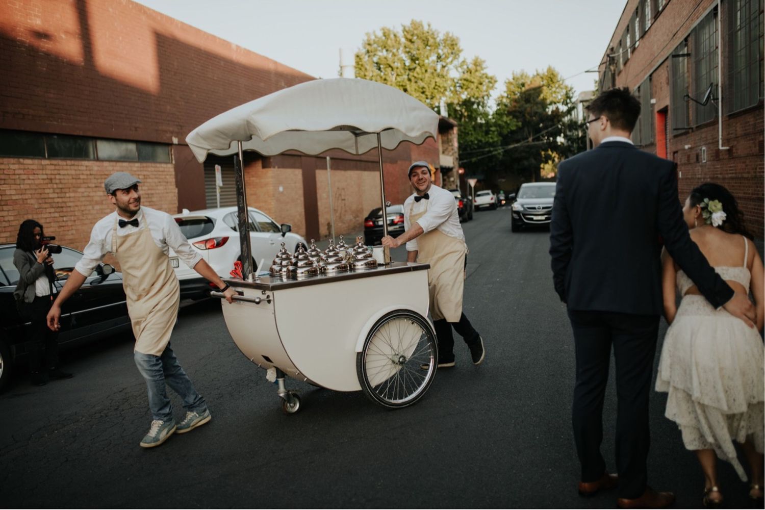 candid melbourne wedding photography mountain goat brewery gamer couple