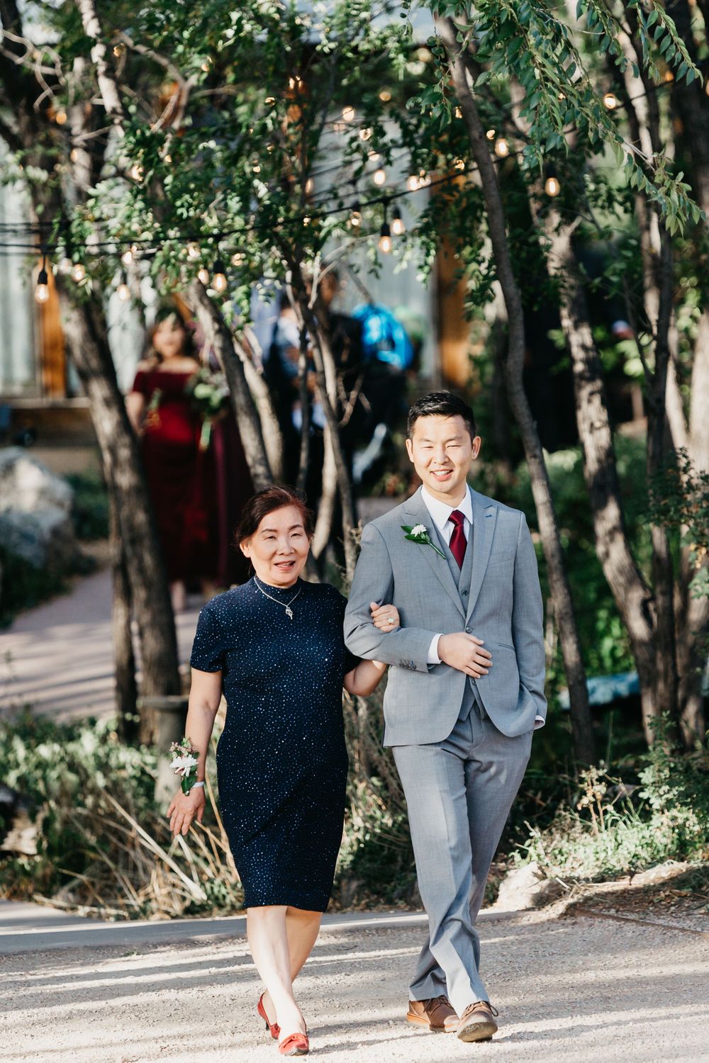 Groom and Mom photo, Groom Shot Ideas, Colorado Springs Wedding Photographer, Hillside Gardens Colorado Springs,