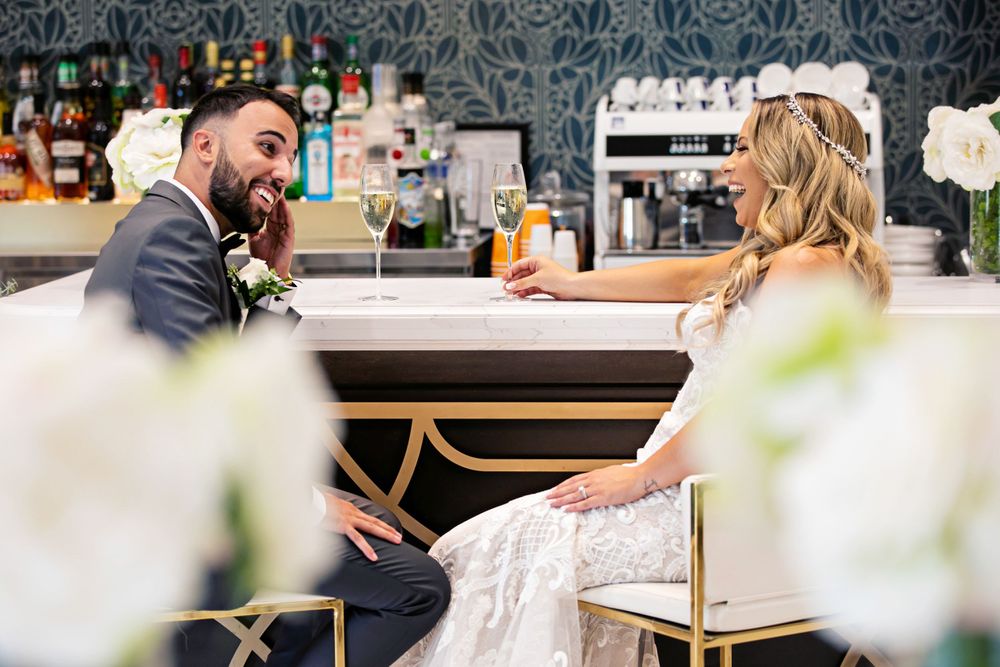 Cute and quirky little wedding in Schomberg and Arlington Estate by photographer Shawn Van Daele