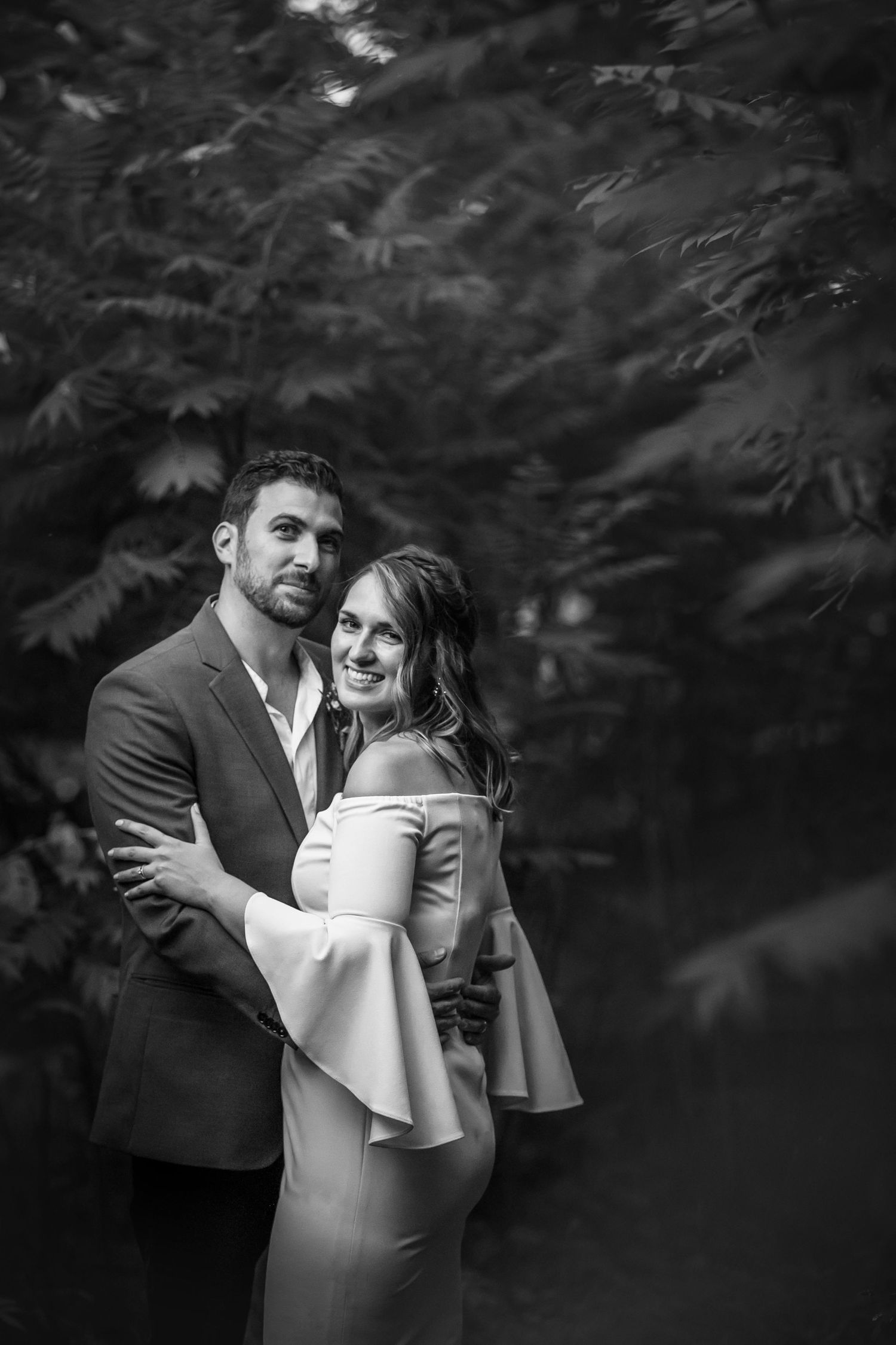 London Ontario Surprise Backyard Pop Wedding Photography by Shawn Van Daele