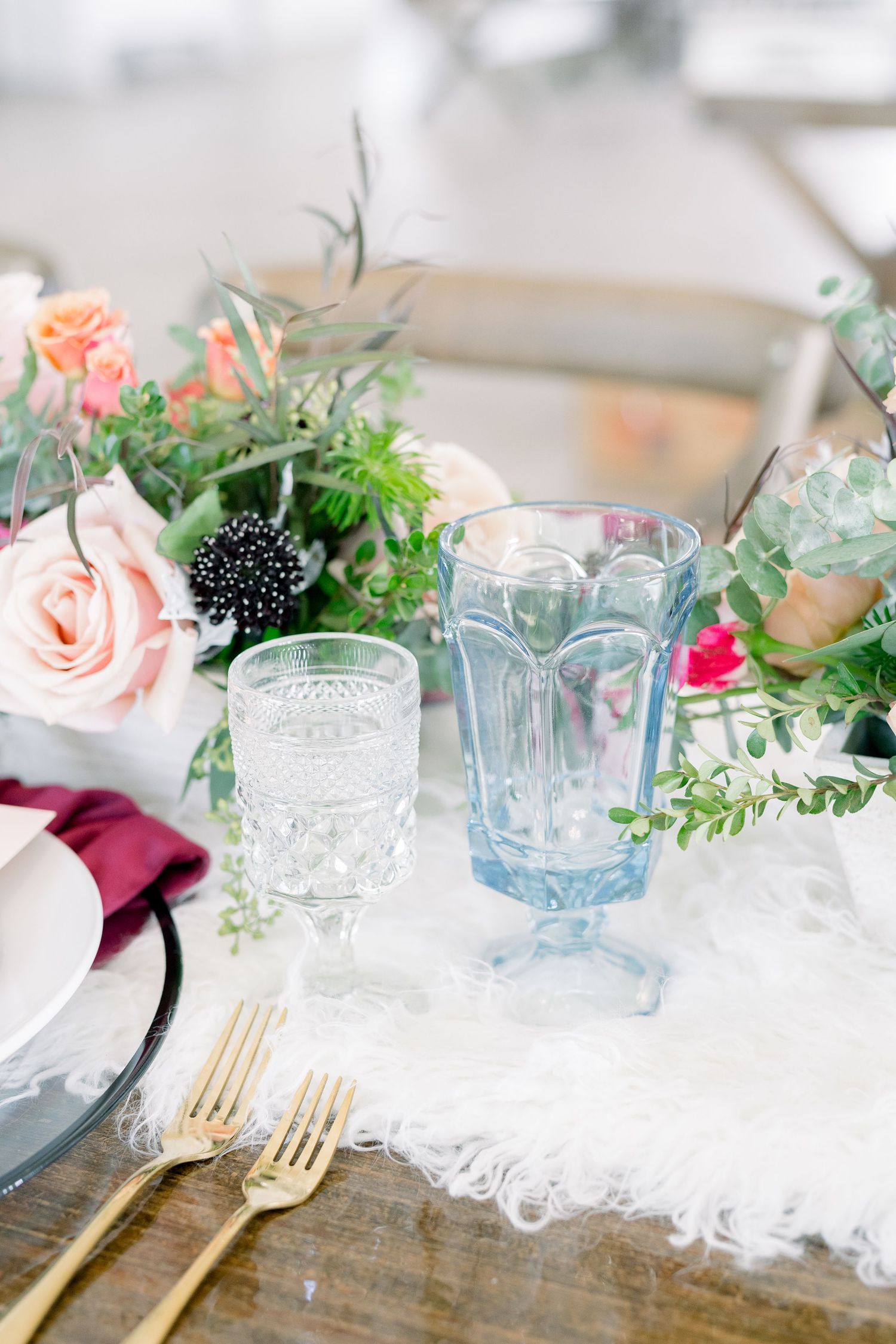 Light and airy 1868 Farmhouse Wedding in Boone, Iowa with Vowed Vintage decor