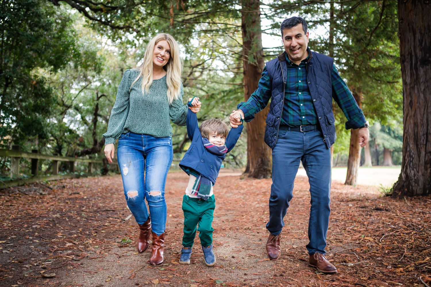 Anita Barcsa Photography_What To Wear Guide for Lifestyle Family Session_ Bay Area's Best Family Photographer_5
