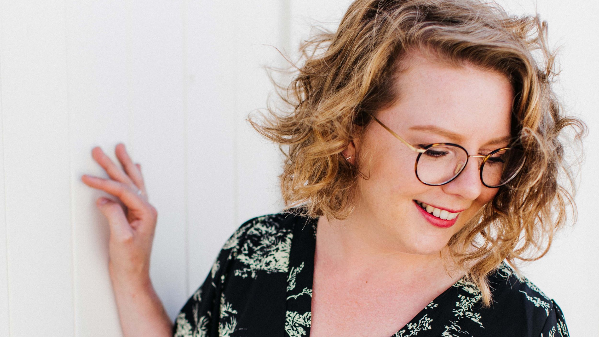 Portretfotograaf Merel Hurkmans op strand