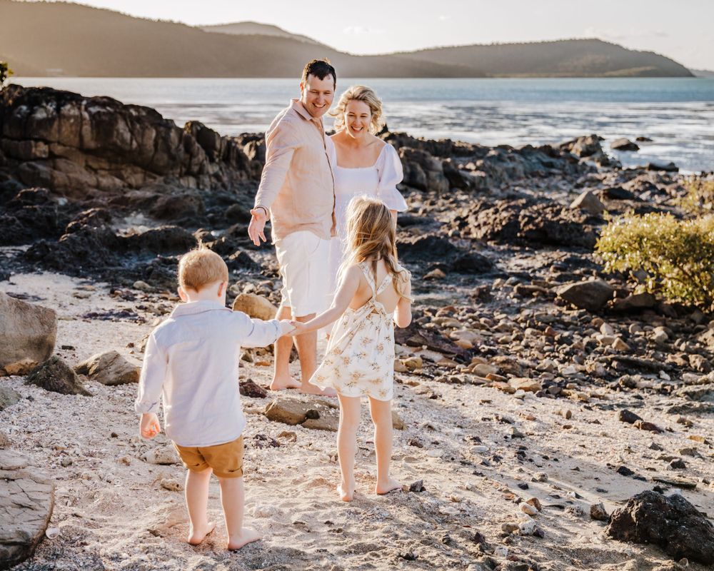 family beach photoshoot in Airlie beach North Queenslandfamily beach photoshoot in Airlie beach North Queensland